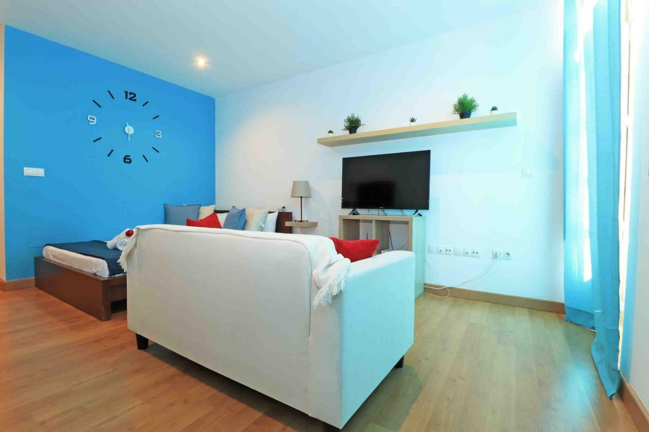 Del Parque Flats Estudio Lagunillas Малага Экстерьер фото